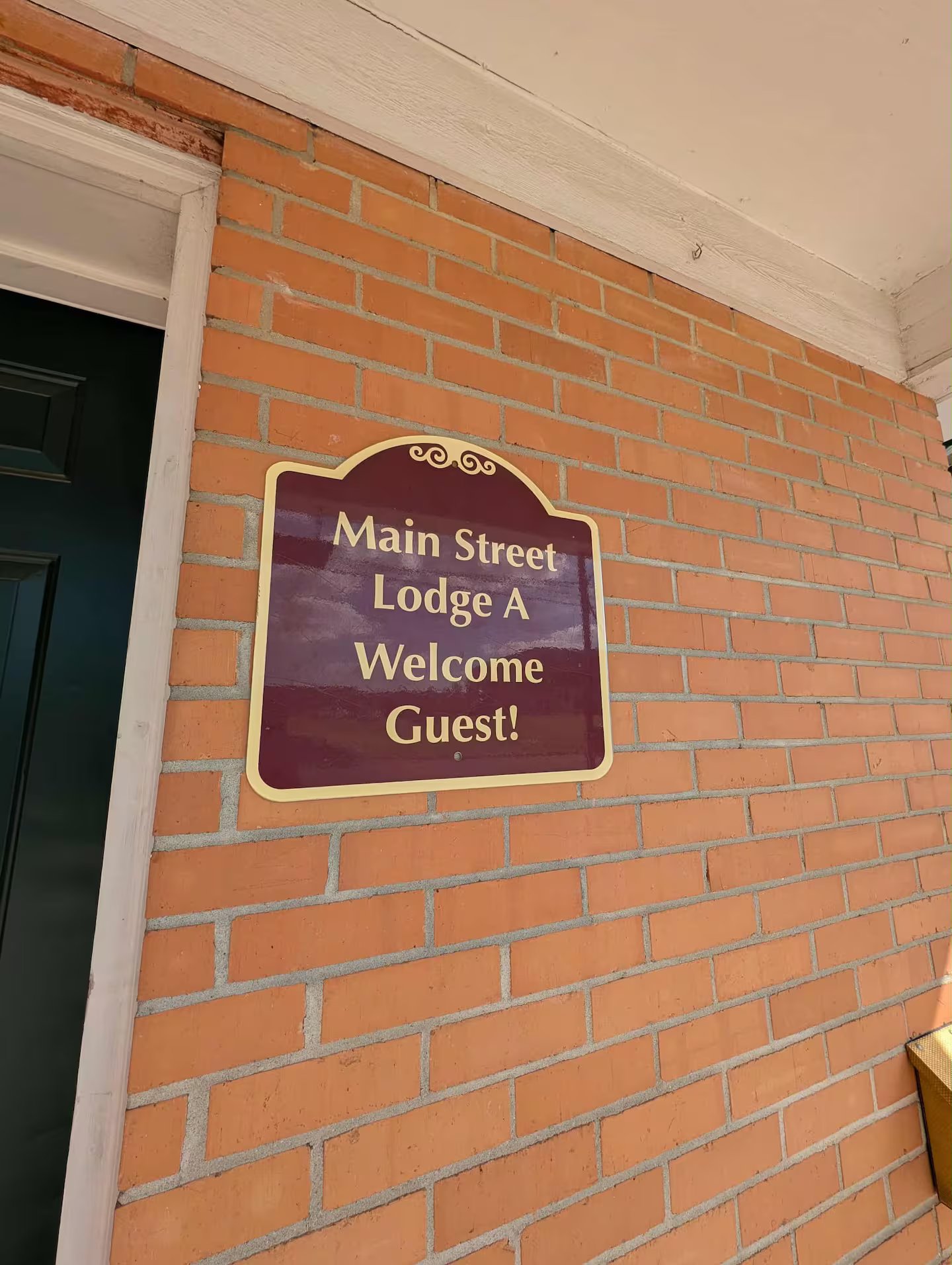 Jonesboro Downtown Mainstreet Suite - Image 9