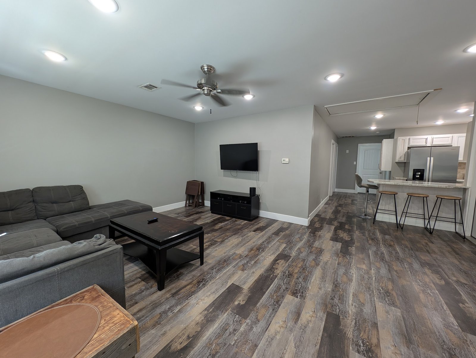 Jonesboro Downtown Mainstreet Suite - Image 3